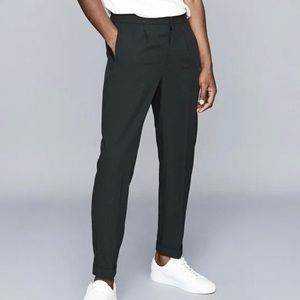 Reiss Japane Navy Pleat Front Trousers Size 30”